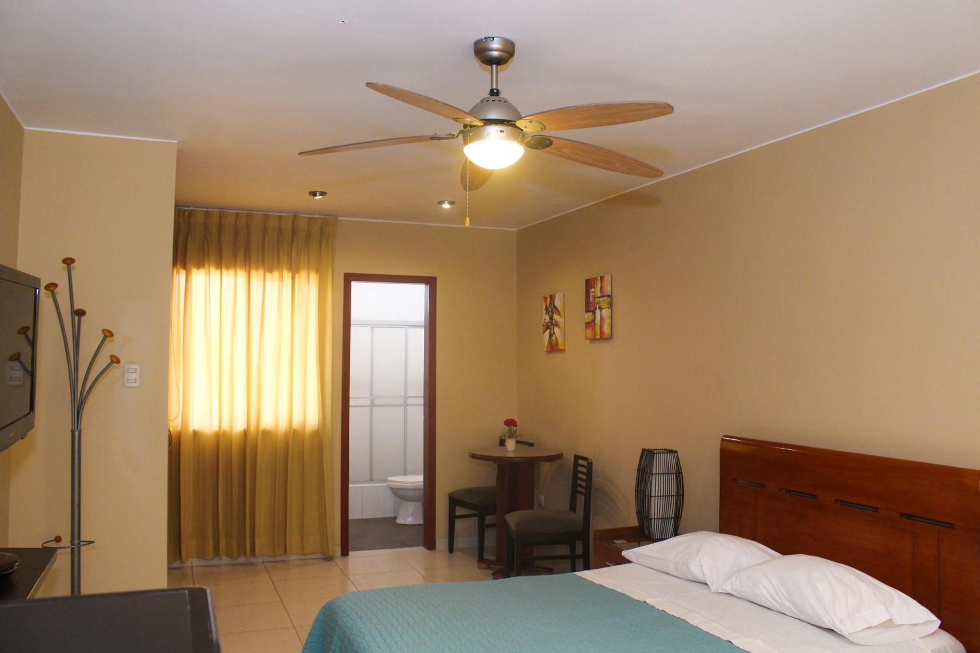 Apart Hotel El Canaveral 上钦查 外观 照片