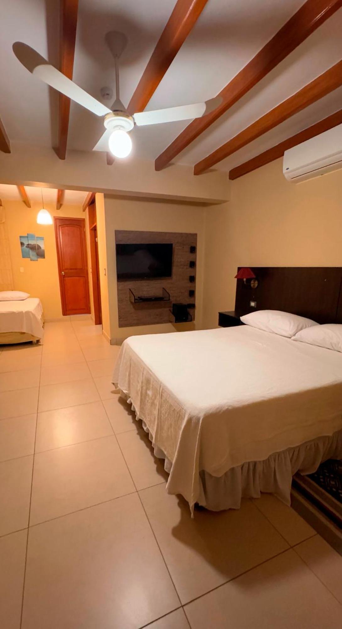 Apart Hotel El Canaveral 上钦查 外观 照片